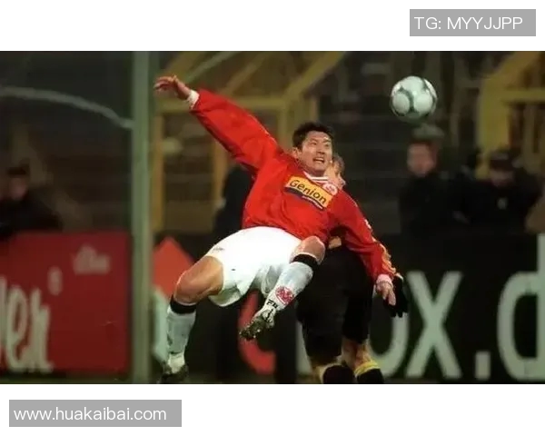 足球传奇杨晨的成长历程与辉煌成就全纪录